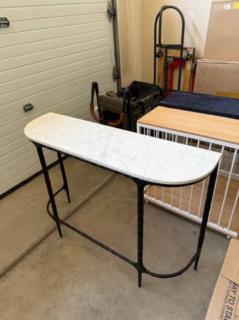 Marble side table 1