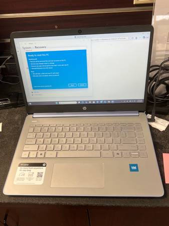 HP Laptop 1