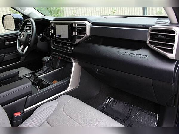 2023 Toyota Tundra 4WD ONE - Photo 9