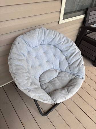 Cloth Foldable Papasan Outdoor Chair, Wide 1