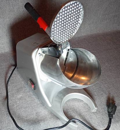 Shaved Ice Machine 1