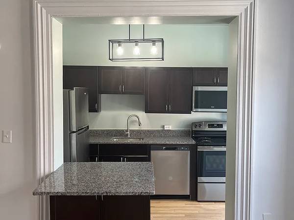 Albany Historic Luxury Bedroom - Room for Rent