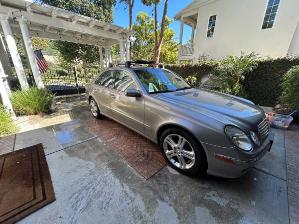 2005 Mercedes E500 1