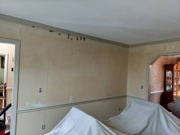 Wide spread painting (Worcester Cnty)62895740030851121