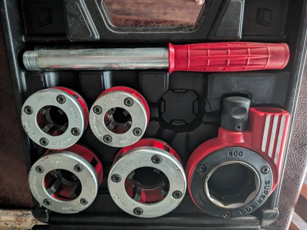 Super Ego Threading Set 1/2"-1 1/4" 1