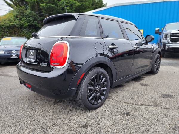2016 MINI Cooper Hardtop 4 Puertas 4dr HB - $8,495 (Seattle)63623395780867124
