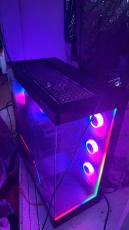 Gaming PC Bundle RTX 4060 + Ryzen 7 + Samsung Odyssey G7 240Hz 1