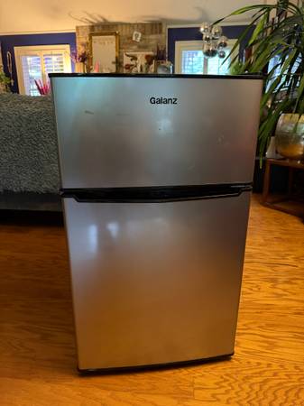 Mini fridge 1