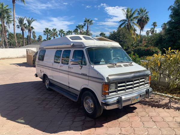 Dodge Roadtrek Versatile 190 1