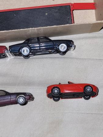 Ho scale  vehicles  bundle 1