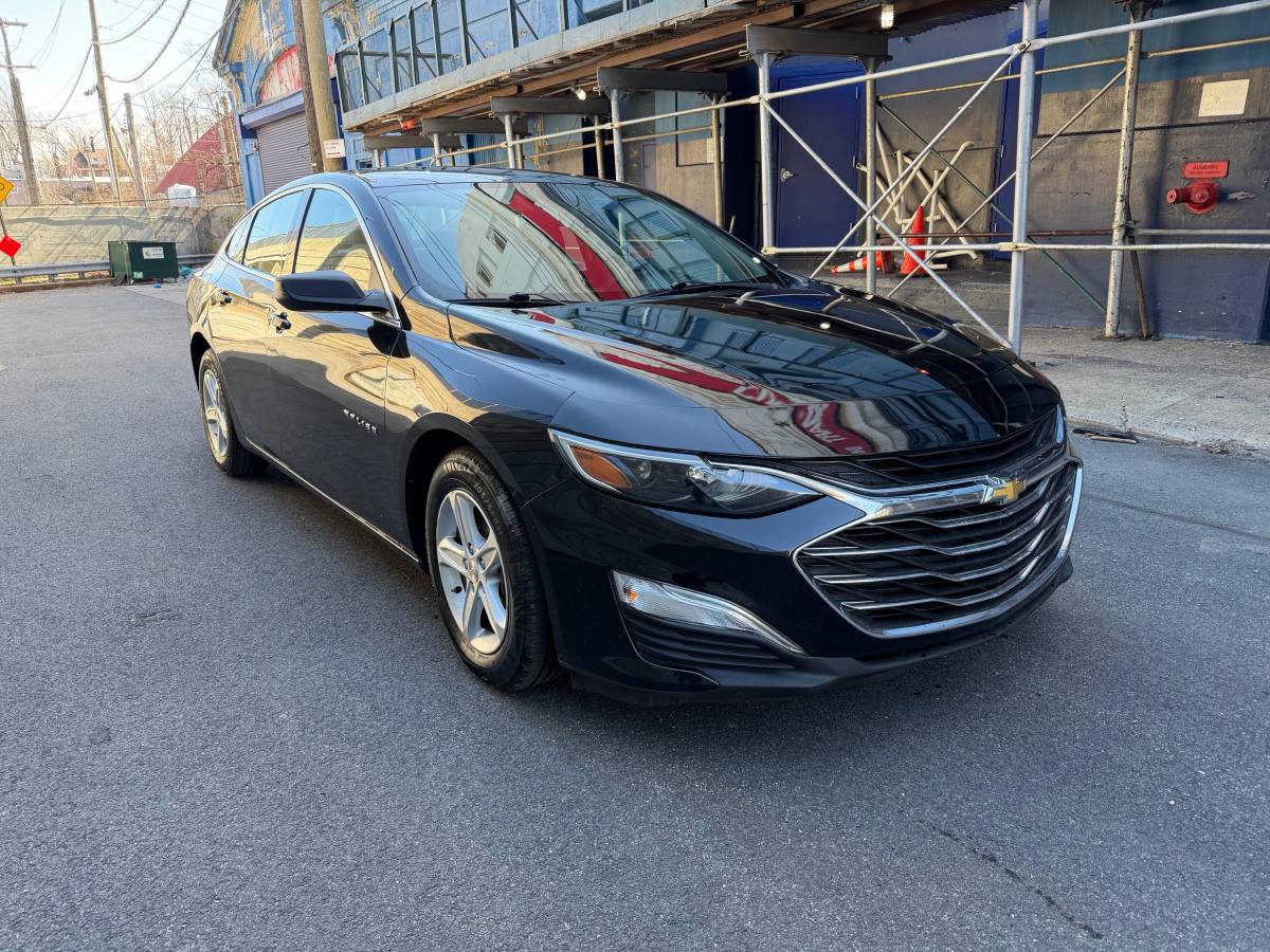 2023 Chevrolet Malibu LS