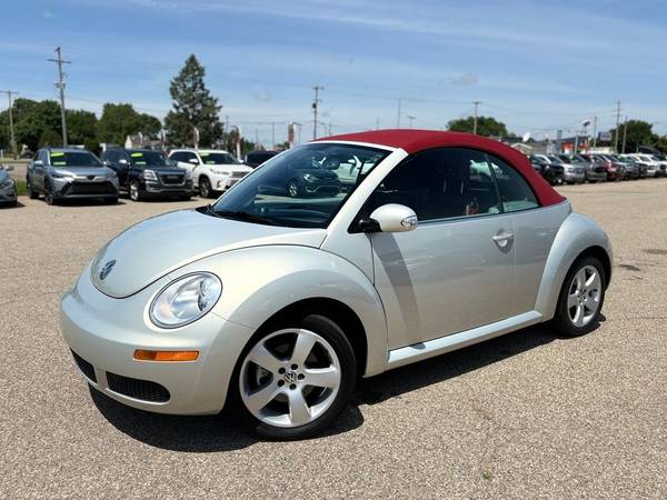 2009 Volkswagen New Beetle 2.5L 1