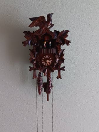 Black Forest Cuckoo Clock 1