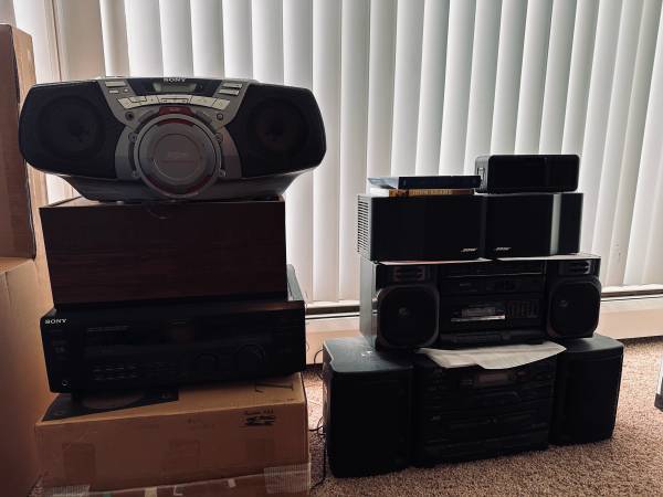 Sony boombox, boombox,bose speakers 1