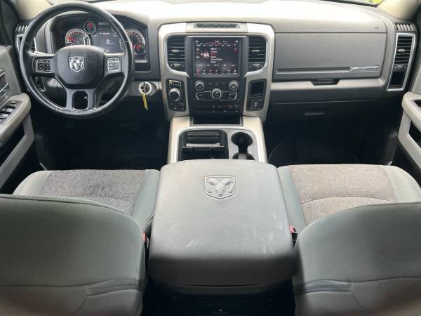 2018 RAM 1500 Crew Cab - Photo 12