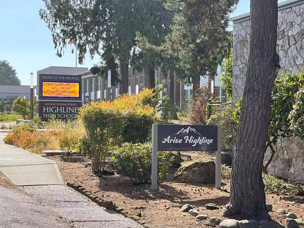 $1,650 / 1br - 605ft2 - Put a smile on your face! You've just found the right place! (Burien)63688369569793124