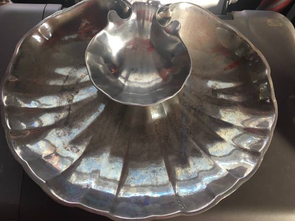 Wilton Armetale Pewter Shell Snack Set 1