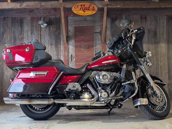 2012 HARLEY DAVIDSON ELECTRA GLIDE ULTRA LIMITED-FLHTK 1