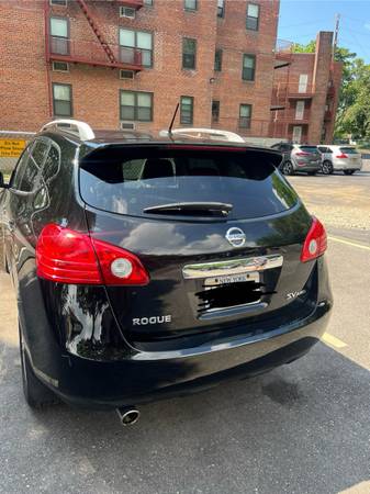 $4K 2013 Perfect Conditions Nissan Rogue - $3,900 (Hempstead)63654713863427122
