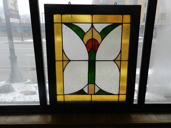 100 YEAR OLD LARGE BEAUTIFUL STAIN GLASS WINDOW 1
