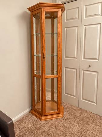 Pine Lighted Corner Curio 1