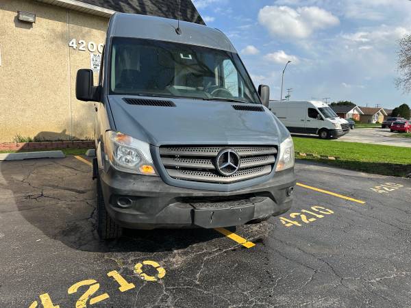 2018 Mercedes Benz Sprinter 2500 - Photo 9