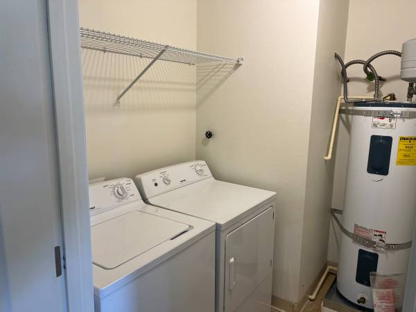 $1,599 / 2br - 995ft2 - 2 Dormitorios 2 Baños ~ $1599, UN MES GRATIS (según calificación) (Vancouver)63831398371587124