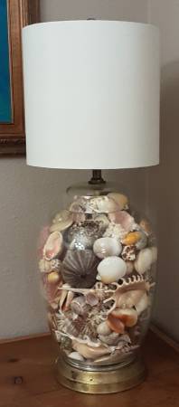Shell Filled Table Lamp 1