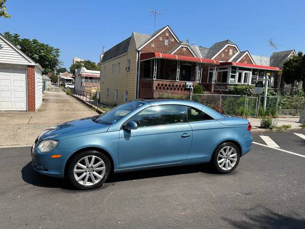 2007 Volkswagen Eos 70,000 Miles - $2,900 (Brooklyn)63470770771843120