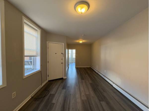 $755 / 2br - $$ Cozy 2BR / 1BA Apartment For Rent !! (Bayonne, NJ)63676257642497120