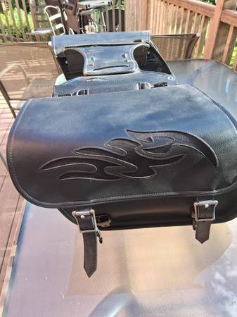 Motorcycle rear side bags 1