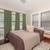 Spacious Renovated 3BR Apartment in Historic Shaker Heights – Availabl 12 thumbnail