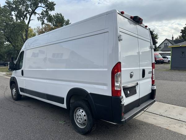 2024 RAM ProMaster - Photo 9