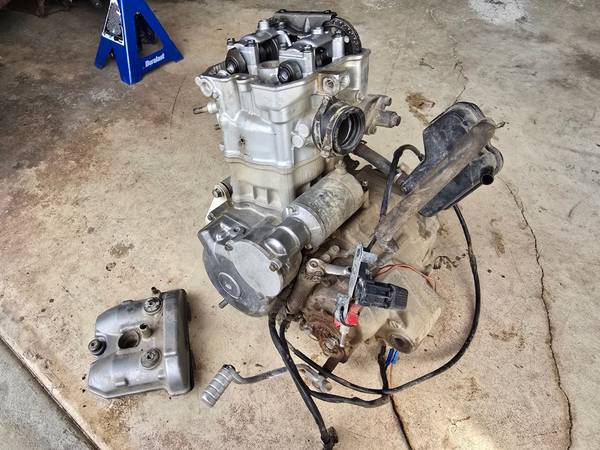 2003-08 Suzuki LTZ400 Engine 1