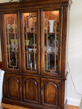 Dining room cabinet 1
