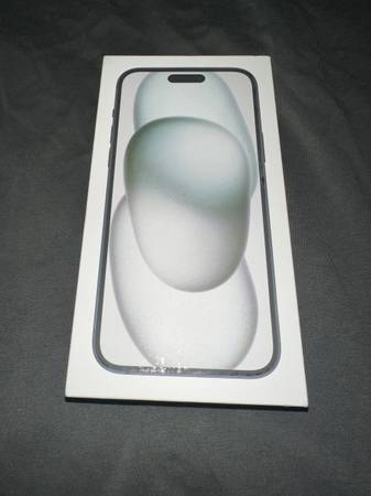 Brand New Sealed Unlocked Apple iPhone 15 black 128gb 1