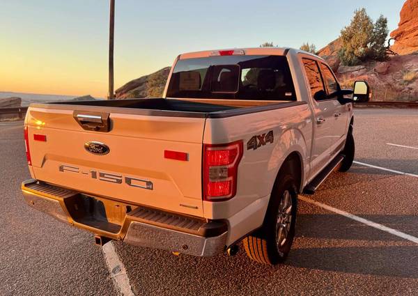 2020 Ford F-150 XLT 4x4 - Photo 2