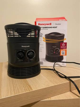 Honeywell 360 Surround Space Heater- with box, like new 1