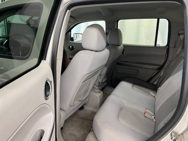 2007 Chevrolet HHR LT Wagon - Photo 9