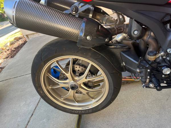 Ducati monster 1100s hyper and 848 wheels set tires 1