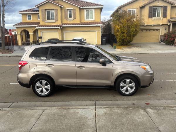 2016 Subaru Forrester limited all-wheel-drive 1