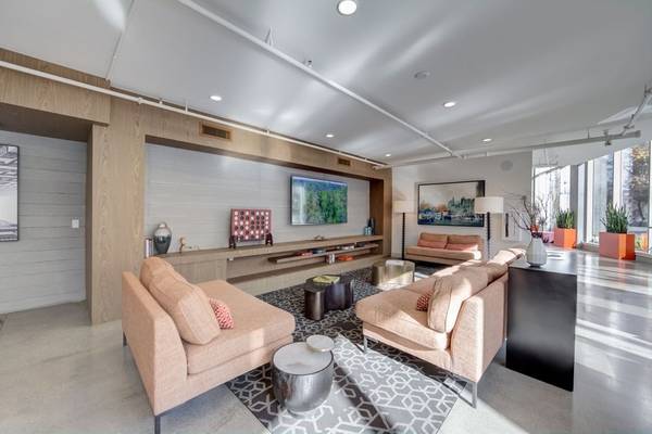 $2,699 / 2br - 874ft2 - Carga para vehículos eléctricos, Lavadora/secadora en unidad, 6 semanas gratis (oakland downtown)63824141429635120