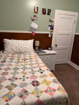 $1,000 / 4br - Westside is the best side Santa Cruz (santa cruz)63870648216323122