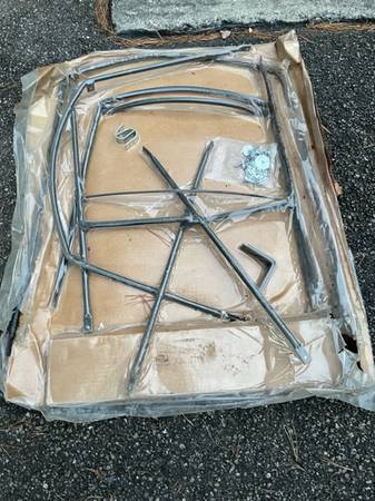 JOHN DEERE  SNOWBLOWER VINYL SHIELD with METAL  STRUCTURE ENCLOSURE 1