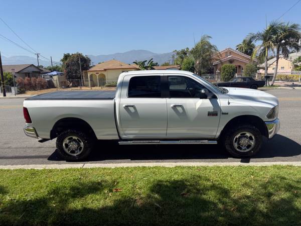 2012 Dodge RAM 2500 - Crew Cab - 4x4 - Spotless! - $12,500 (San Gabriel Valley)63470043468163124