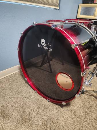 ELLIS DRUMSET 1