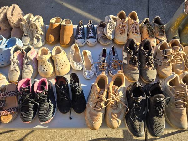 Yard sale photo