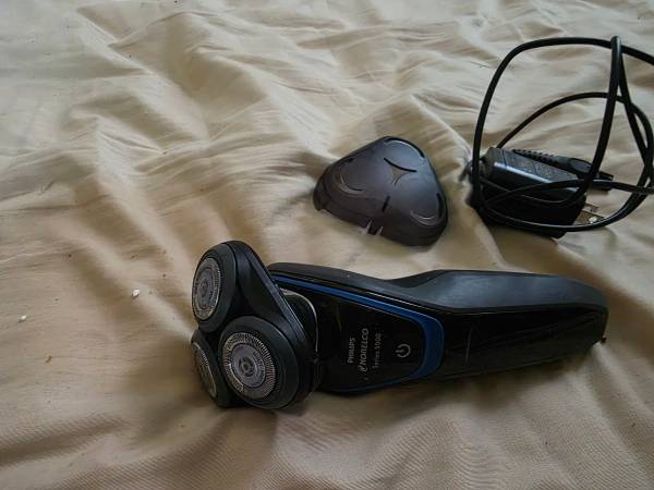 Philips Norelco Series 5000 1