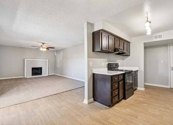 Holiday Look & Lease! Pick a Stocking & Save—Up to 1 Month Free 🎁 1