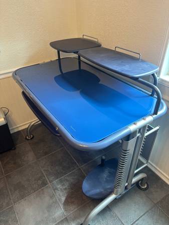 Blue top, tempered glass computer desk 1